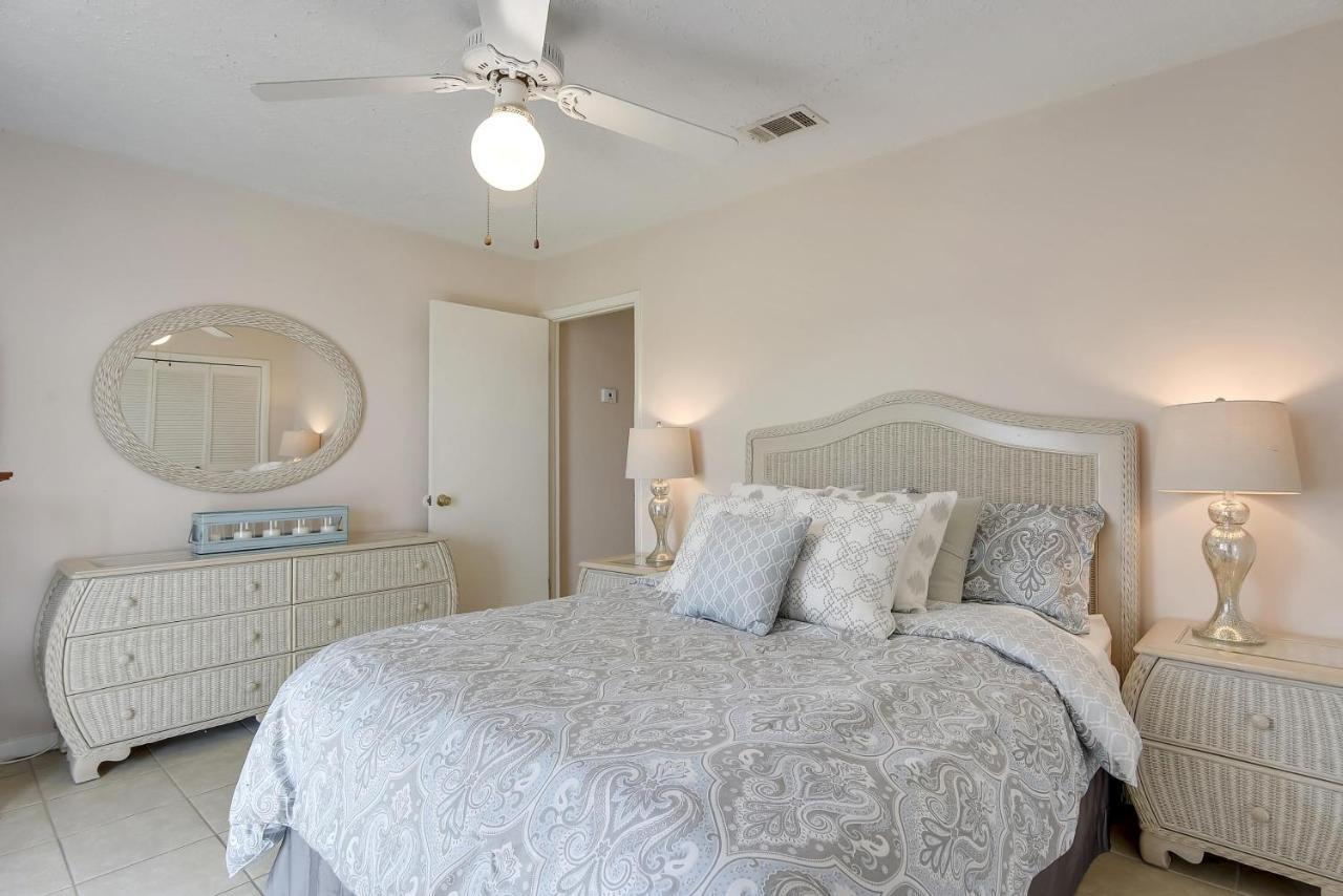 Southwind By Book That Condo Panama City Beach Bagian luar foto